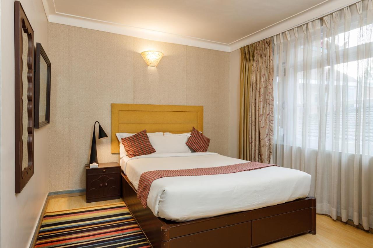 Shaligram Hotel & Spa Lalitpur Екстер'єр фото